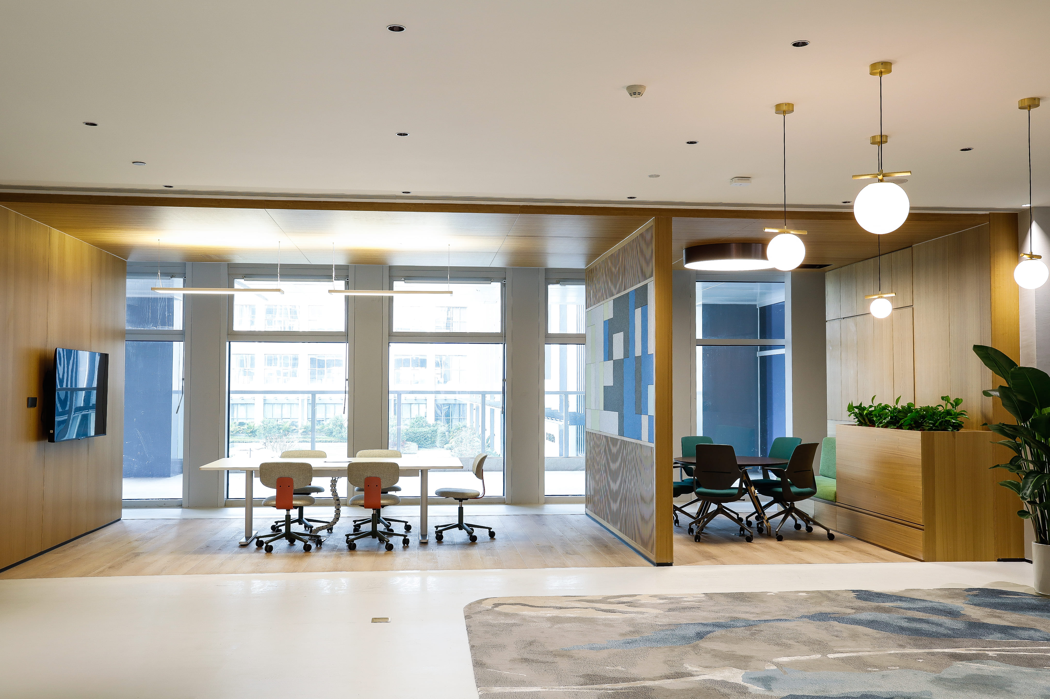Unleash the vitality of office space with the concept of 