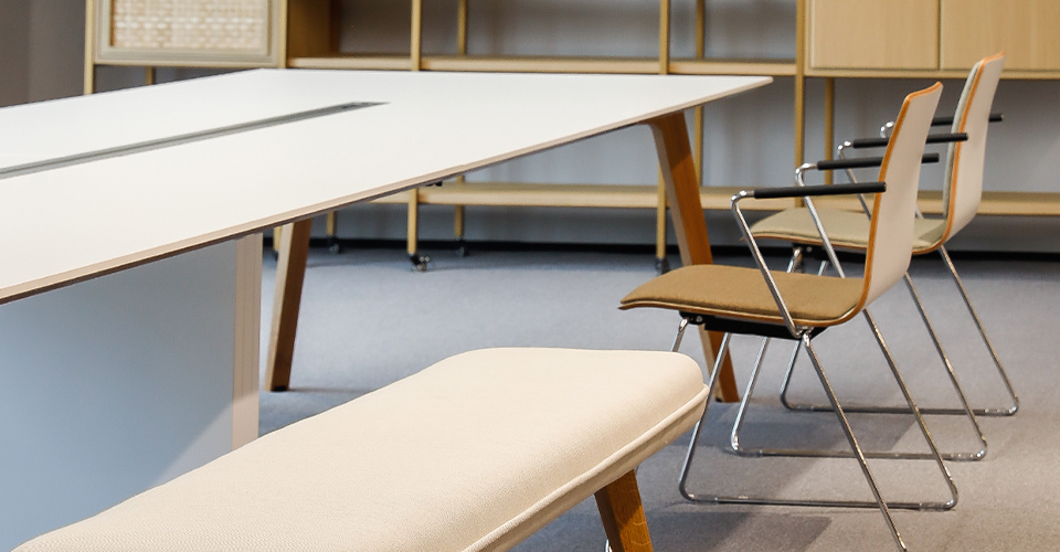 Redefining the Future of Work – JE Furniture × M Moser Design