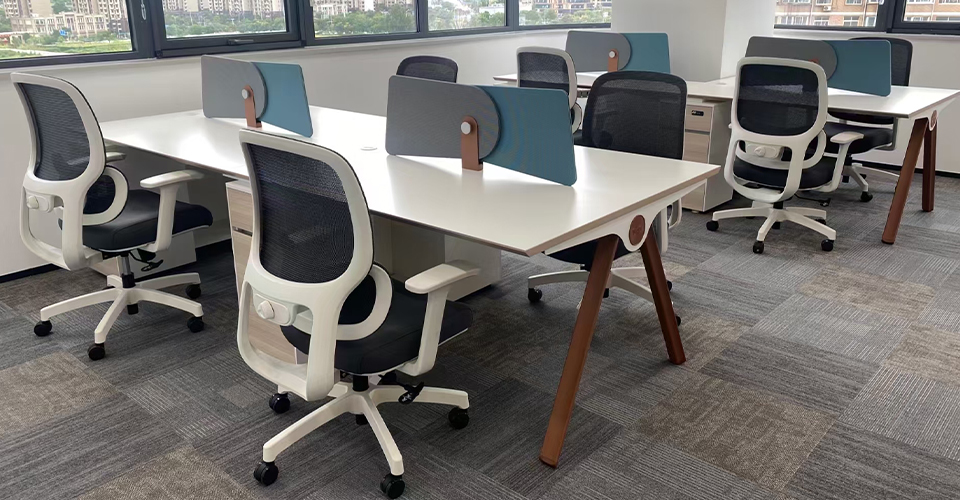 Unlocking Comfort at Work — U-073