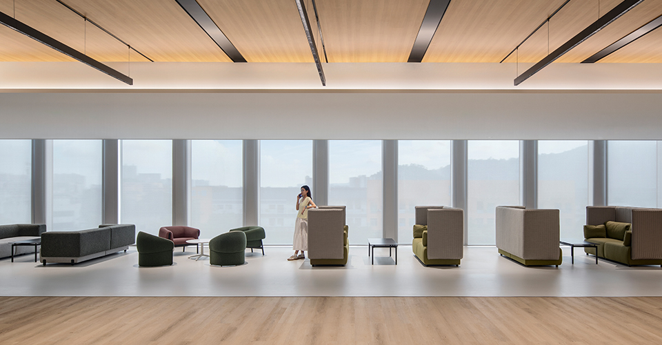Co-Creating Future Workspaces: JE Furniture × M Moser | German Aesthetics, Human-Centered Design, Sustainable Innovation