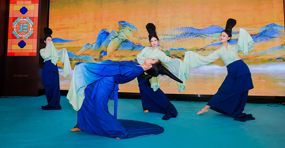 JE Furniture Welcomes Global Partners for a Lingnan-Inspired Appreciation Evening