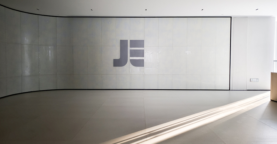 JE Furniture Testing Center: Certified Quality