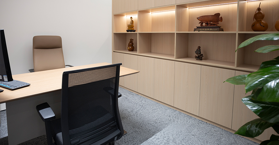 Office Furniture Solutions for Interior Design Companies: Reimagining Creative Workspaces Through the Five Senses
