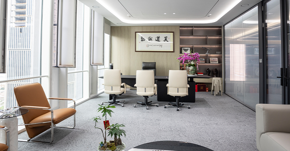 Office Furniture Solutions for Interior Design Companies: Reimagining Creative Workspaces Through the Five Senses