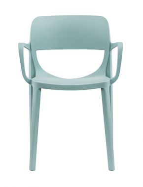 Simple & Stylish: A Public Chair Interpreting Elegance and Tension